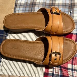 Universal thread wedges beige